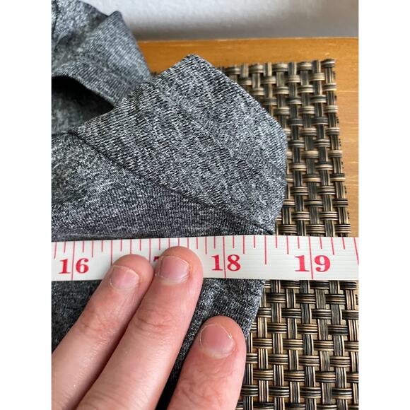 Puma T Shirt Womens Small Short Sleeve Heathered Gray Top Workout Tee Sporty - Picture 10 of 11
